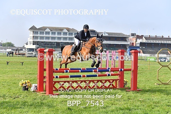 BPP_7543 - CLASS 6 Nisbets Fresh From The Farm & The Golf Inn 1.00m Amateur Championship
