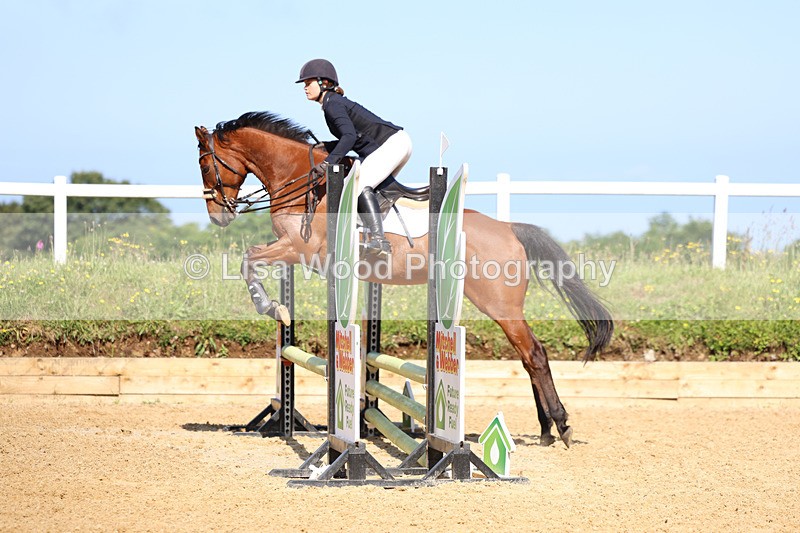 3E7A2570 - Class 2: 70cm Juniors and Seniors