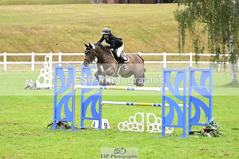 250831A-131758-10480 - Cls 37 Snr 1.35m Grand Prix