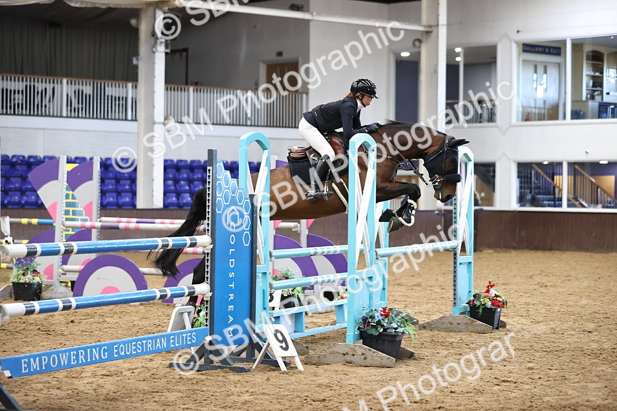 SBM_001631 - Class 4 - Senior Newcomers - 1.10m Open