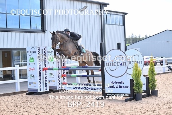 BPP_2419 - CLASS 6 - FRI - Senior Newcomers/1.10m Open