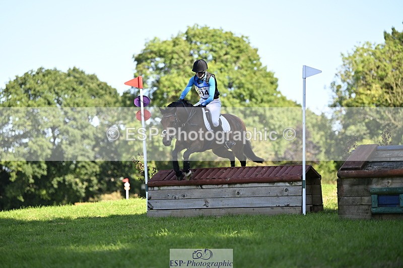 240811A-163735-06603 - 404-