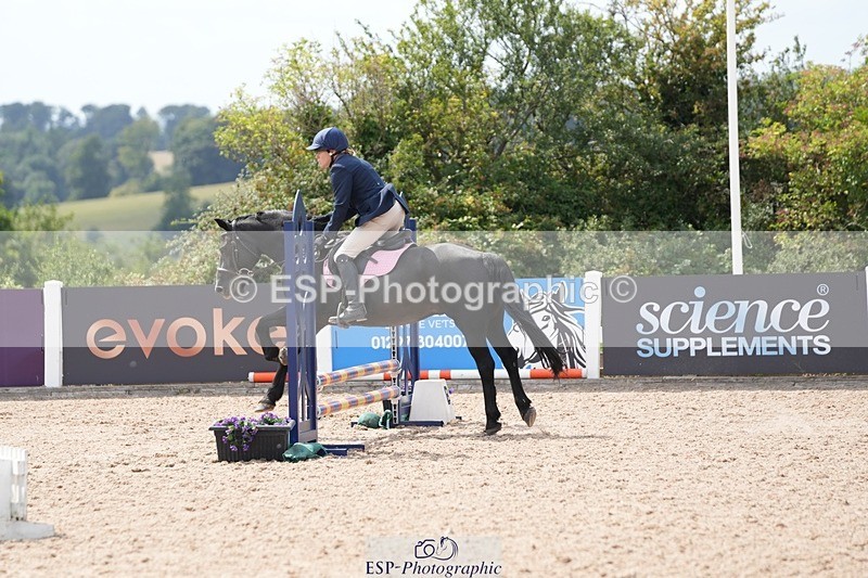 250805-144922-00009 - Clear Round and 60cm