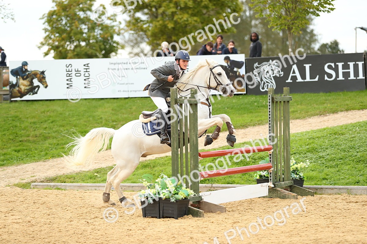 SBM_76130 - J19 - Junior 90cm Supreme Championship