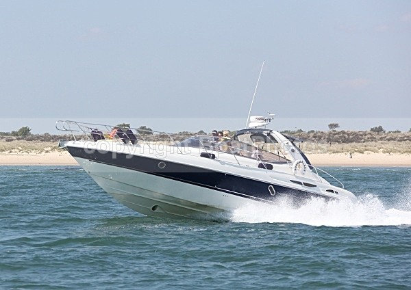 090531 MOON WALKER IMG_6861 - Motorboats - Open