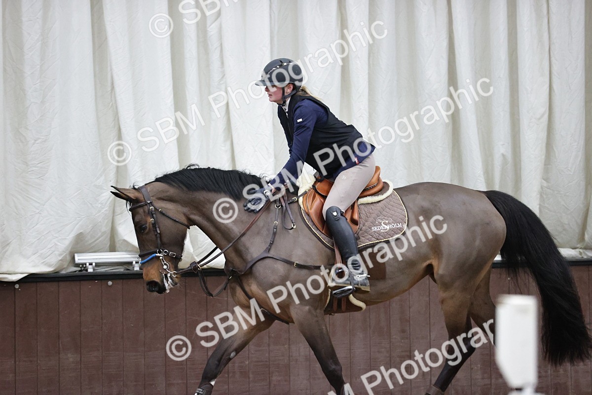 SBM_001468 - Class 4 - Senior Newcomers/ 1.10m Open