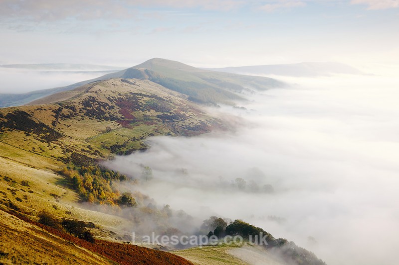 The Great Ridge 2341 - The Peak District