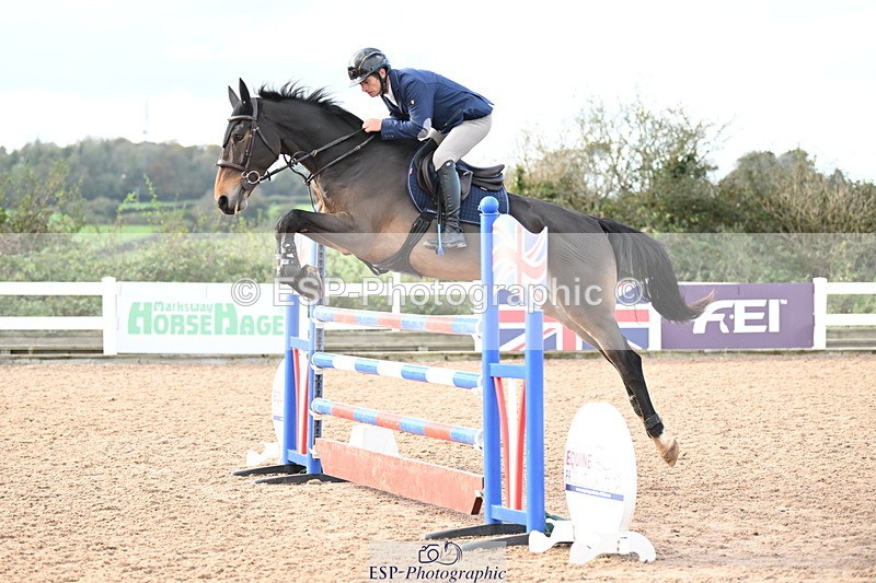 241023A-151439-01137 - Cls 5 Foxhunter and 1.20m Open