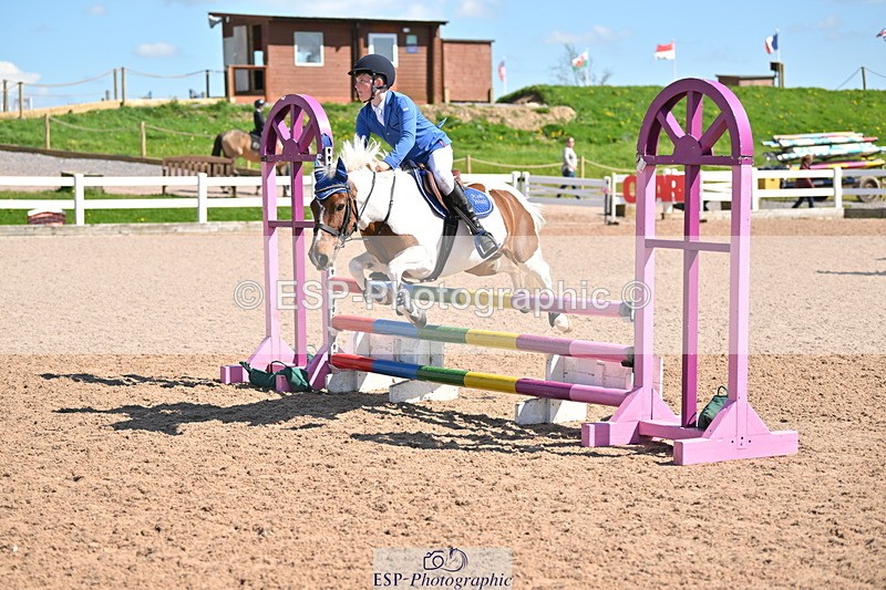 240504A-152040-02523 - Cls 22 & 23 Stepping Stones 128cm & 138cm & Under11's