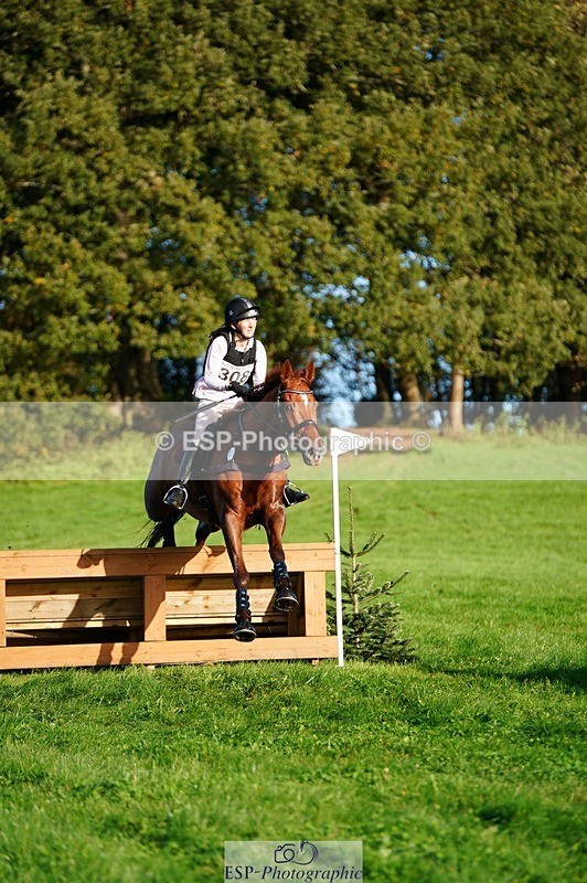 241026-095632-11239 - 308-Rachel.Lawson-RED.STAG