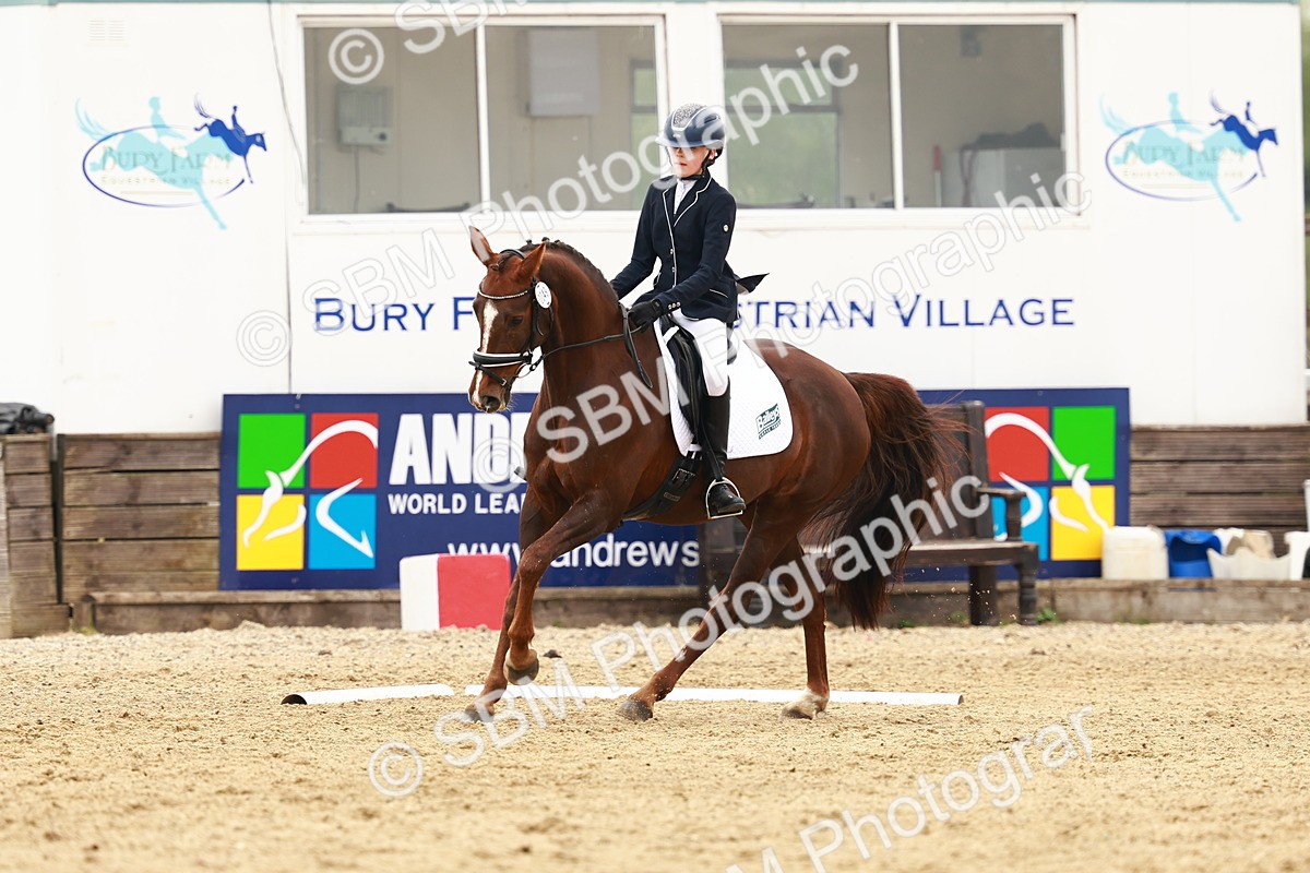 SBM_001134 - Class 6 - Novice 4