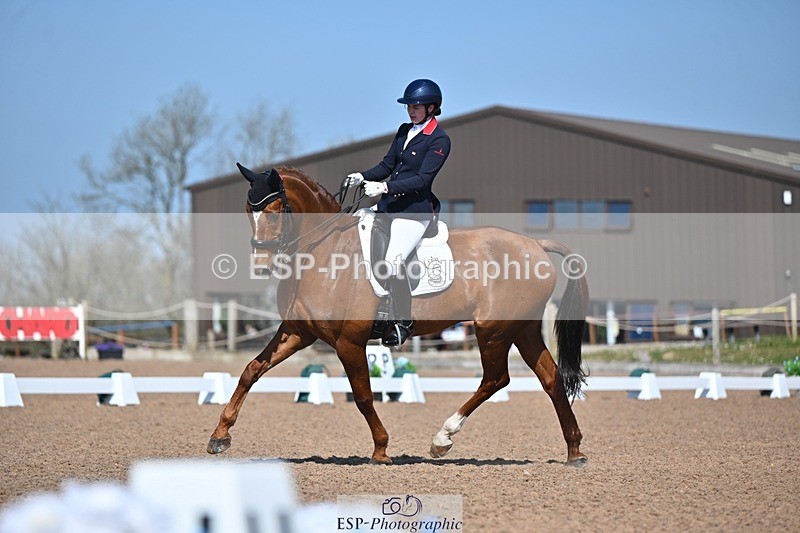 250405-104808-10027 - 120-Isabella.Caldwell-Don.Geniro