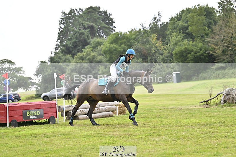 240825X-175818-38284 - 80cm XC 17.30 to End