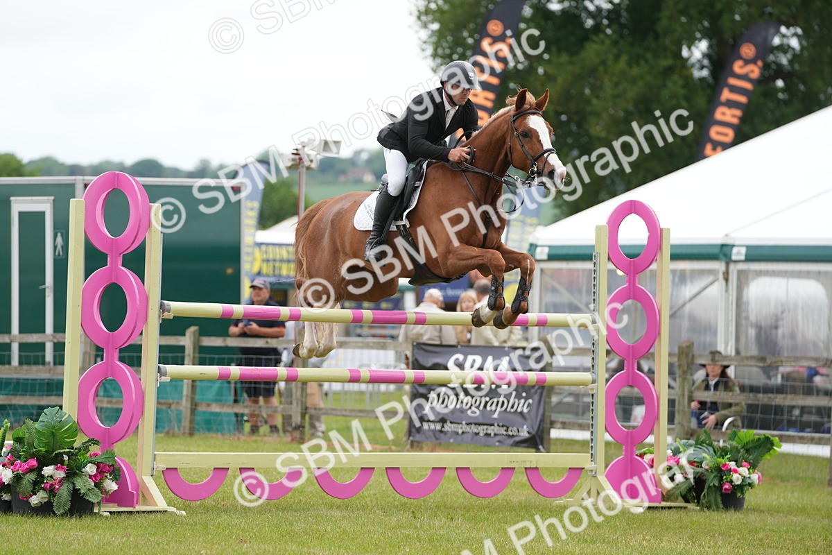 SBM_03224 - Class 201 - British Horse Feeds Speedi Beet Horse of the Year Show Grade  C