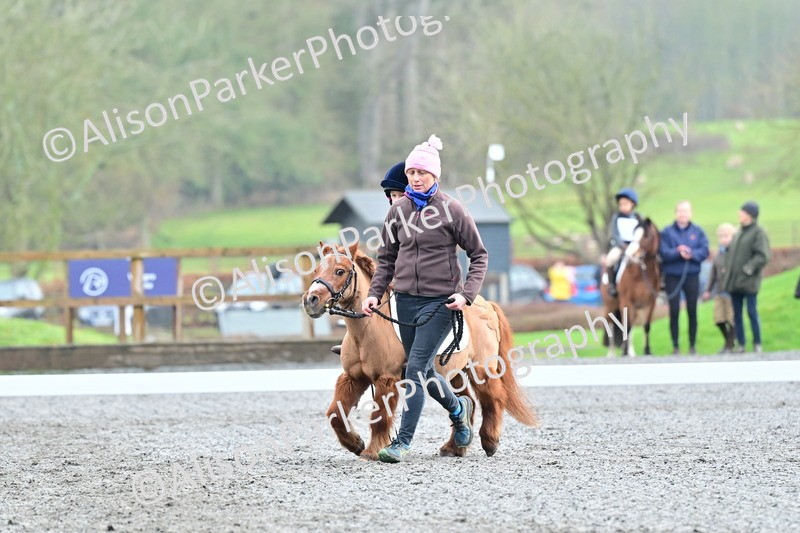 20260125-0928 - Class 9a - Walk Trot Assisted