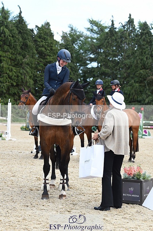 230528-155858-19224 - 2* Presentations