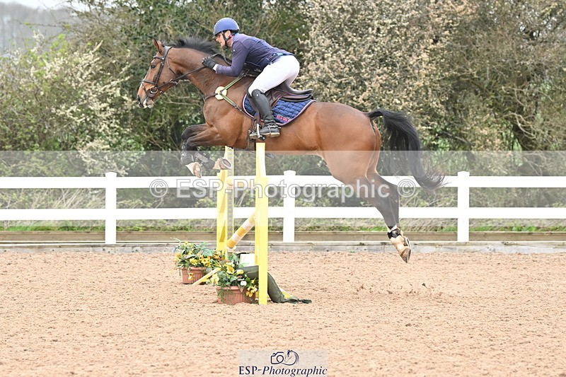 240406A-145812-04069 - Cls 15 Foxhunter