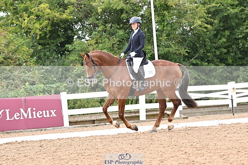 240817A-121638-08228 - 223-Pippa.Knight-KFS.Boston.Burglar