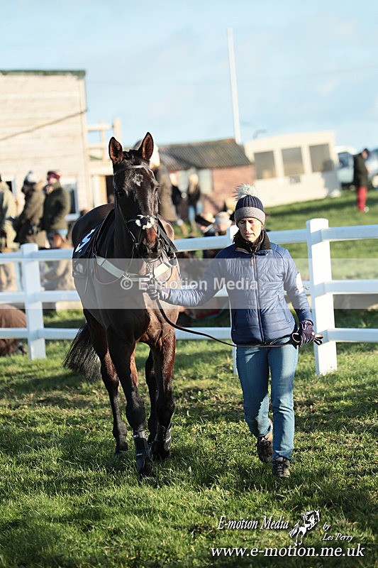 PtP 301125  0675 - Hursley Hambledon Point-to-Point Larkhill Racecourse 30/12/2025