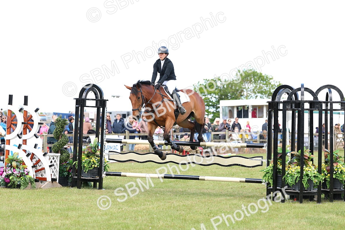 SBM_13492 - Class 206 - Senior Newcomers - 1.10m Open