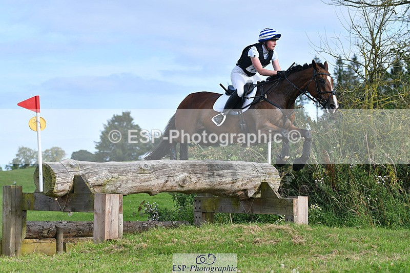 240804-180059-19400 - 755-Amber_Williams-THE_EMERALD_LILY