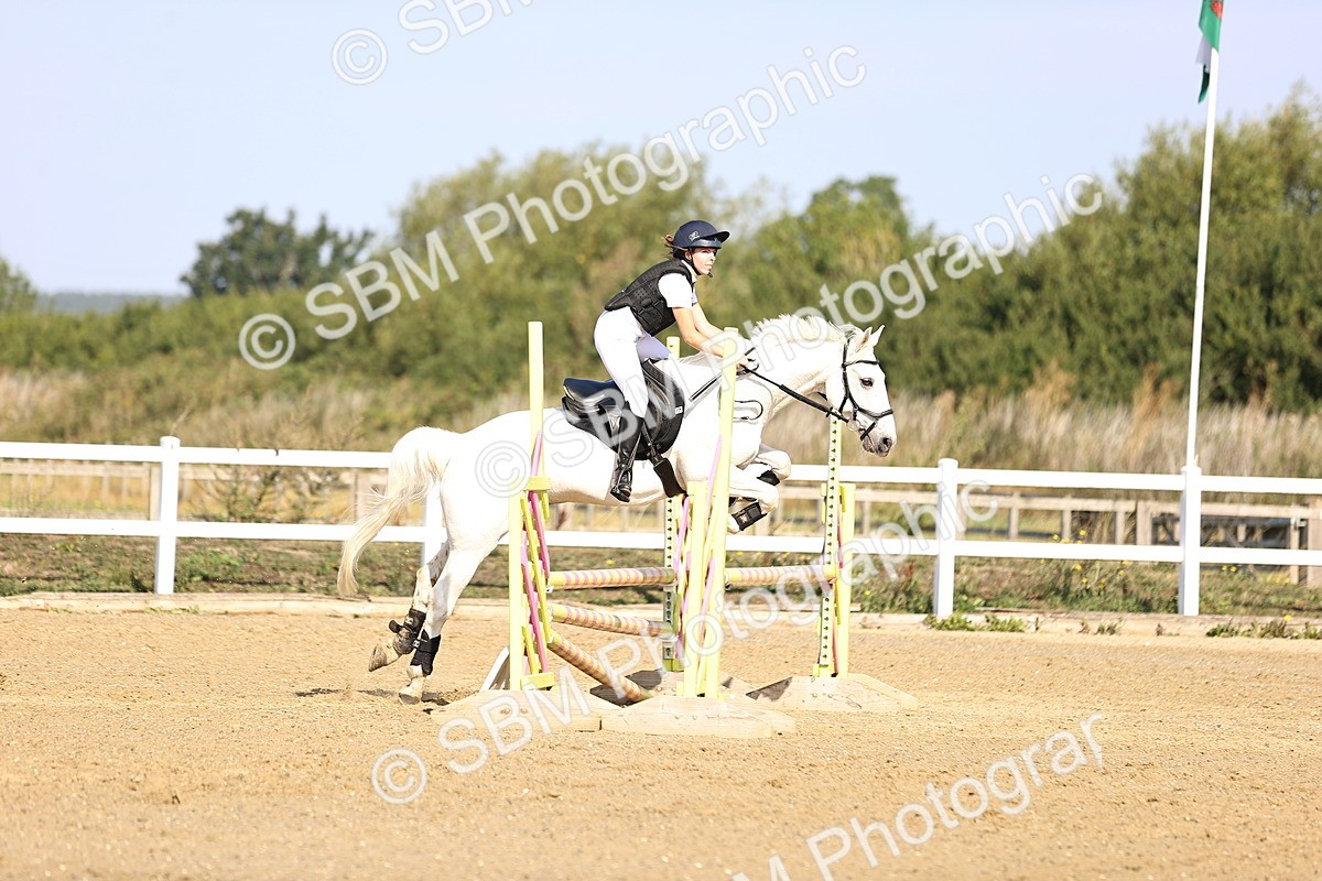 SBM_005592 - Class 8 - Clear Round