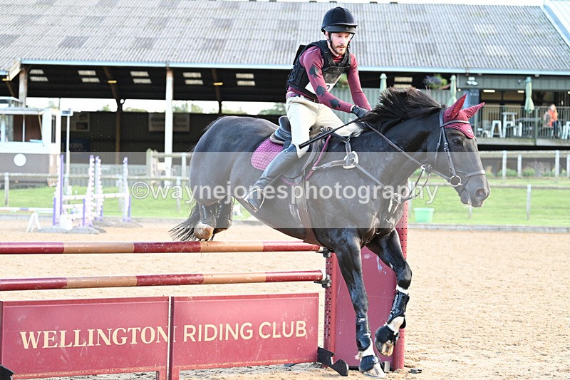 WJ7_6398 - Time 16:55 to 17:11