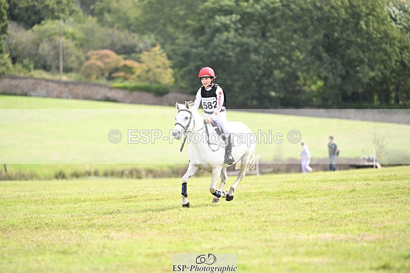 240825X-105205-31446 - 70cm XC 10.00 to 11.00