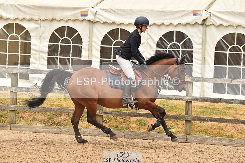 230618-141924-12896 - Cls 25 Pony Foxhunter & 1.10m Open