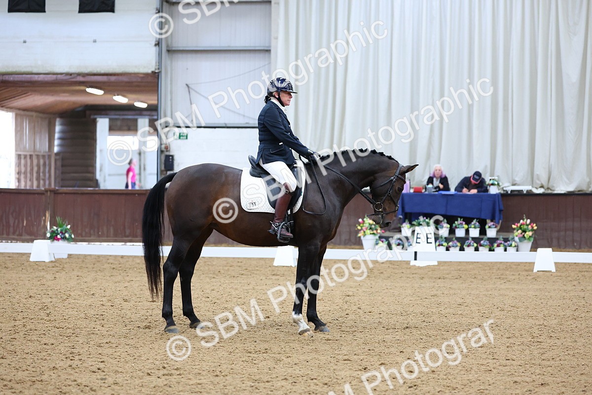 SBM_018640 - Class 17 - AM91 - 15.54-16.58