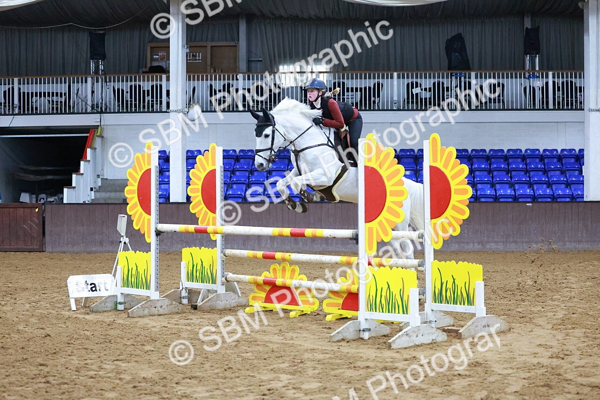 SBM_001973 - Class 4 - Senior Newcomers - 1.10m