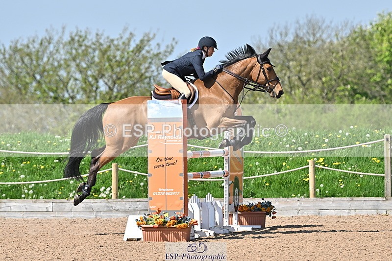 240509A-112841-01179 - Cls 9 Snr 1.20m Open