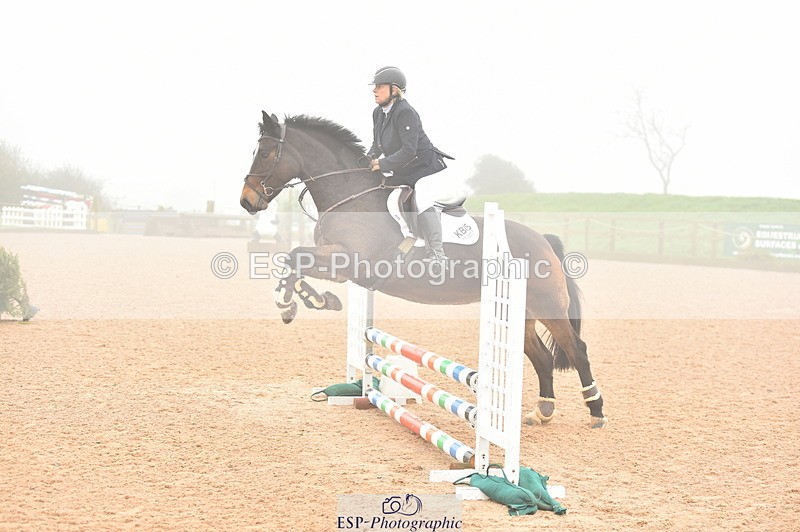 231118A-095500-00919 - Cls 18+19 Club and Schools 70cm