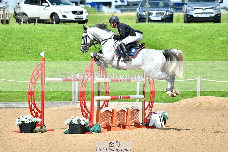 230723A-152011-13321 - Cls 36, 7 Yr Olds 1.30m