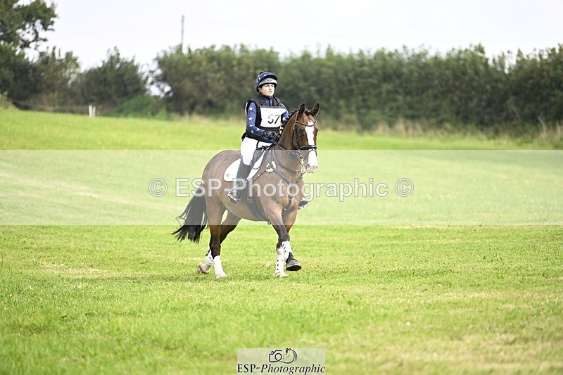 240831A-111948-00645 - 057-Bella.Balian-BEECHWOOD.JOEY