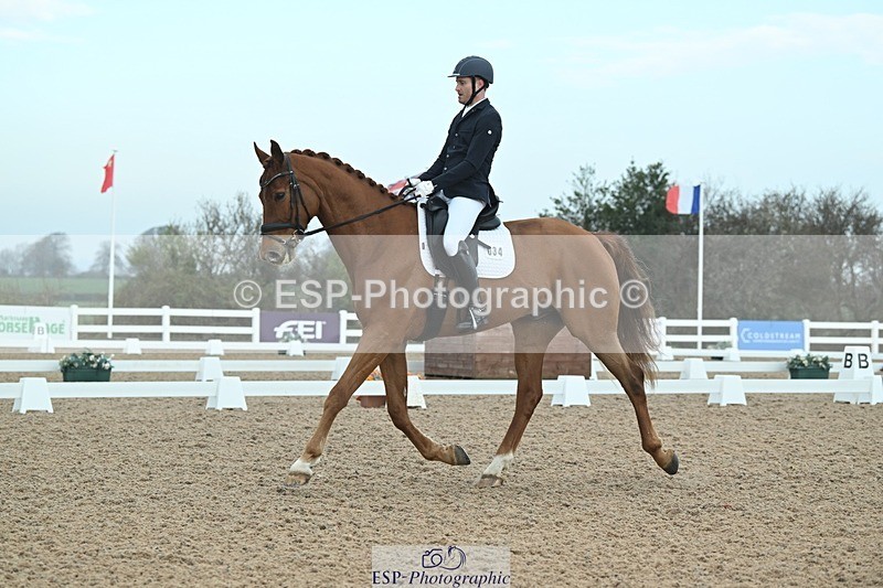 250403-084721-00388 - 034-Alejandro.Farina-Davian.Hit