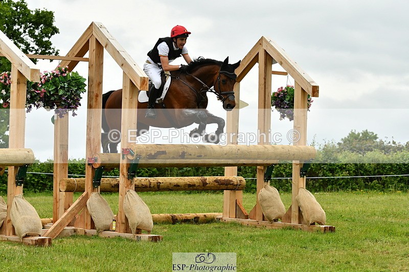 250524A-103205-08691 - A-058-Baptiste.Dehoorne-FAST.AND.DEVIL