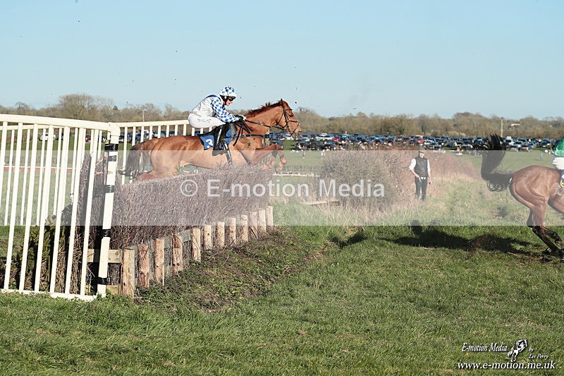 PtP 210326 1324 - VWH Cirencester Races 21/03/26