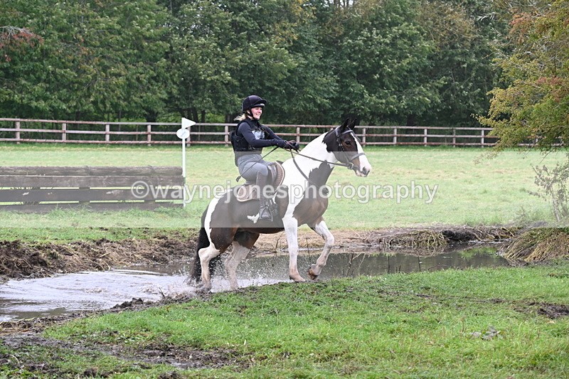 WJ6_9088 - Time at Photographer 14:46 to 14:57