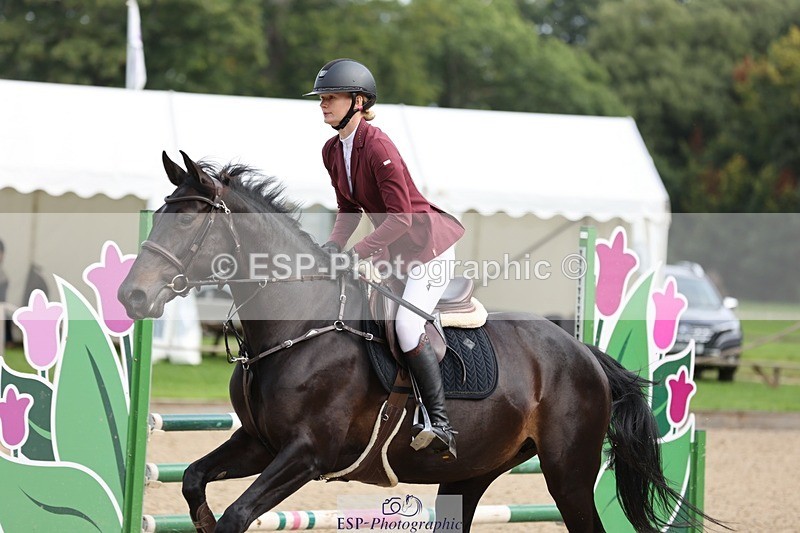 240817-094611-00404 - 02A Snr Brit Nov