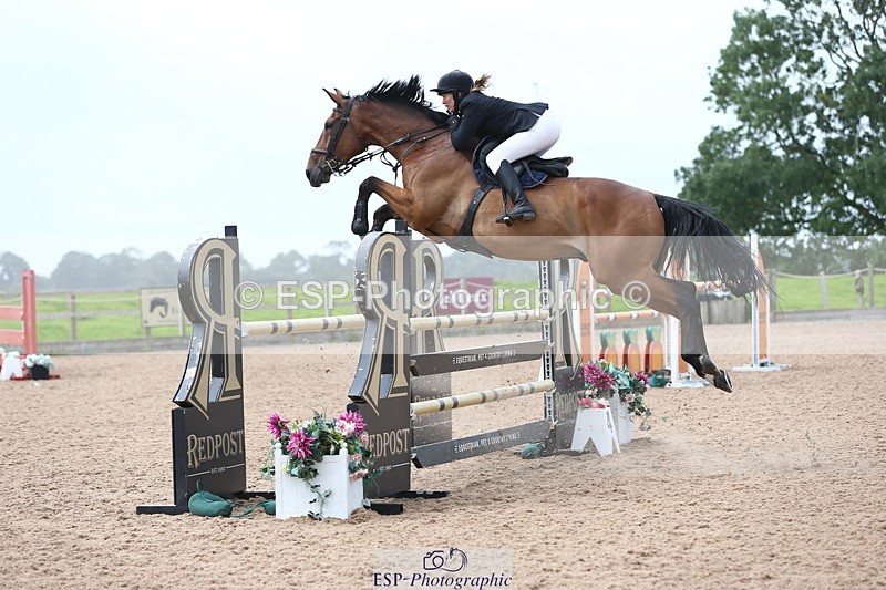 230812A-121206-08854 - Cls 32 Foxhunter