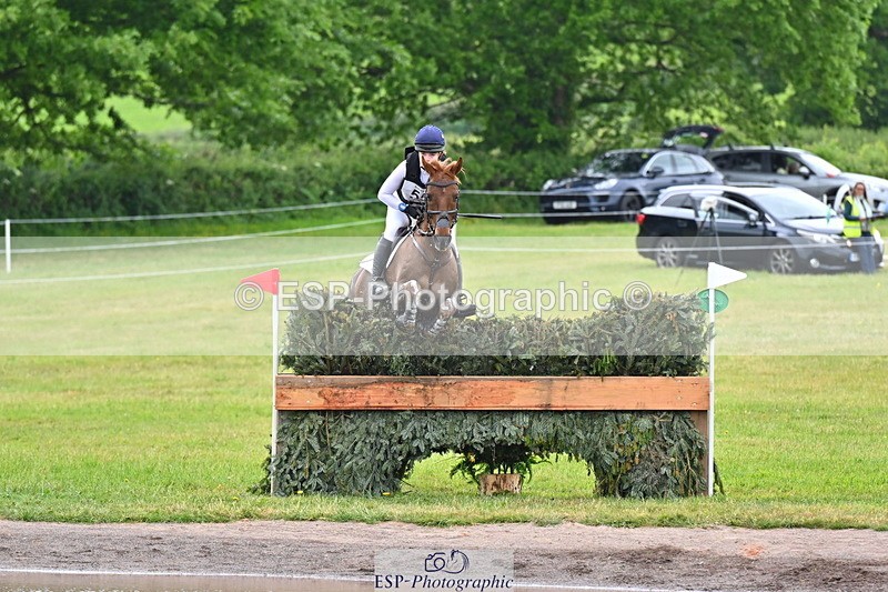 250524A-101900-08960 - A-055-Annabel.Finston-BRAVEHEART.B