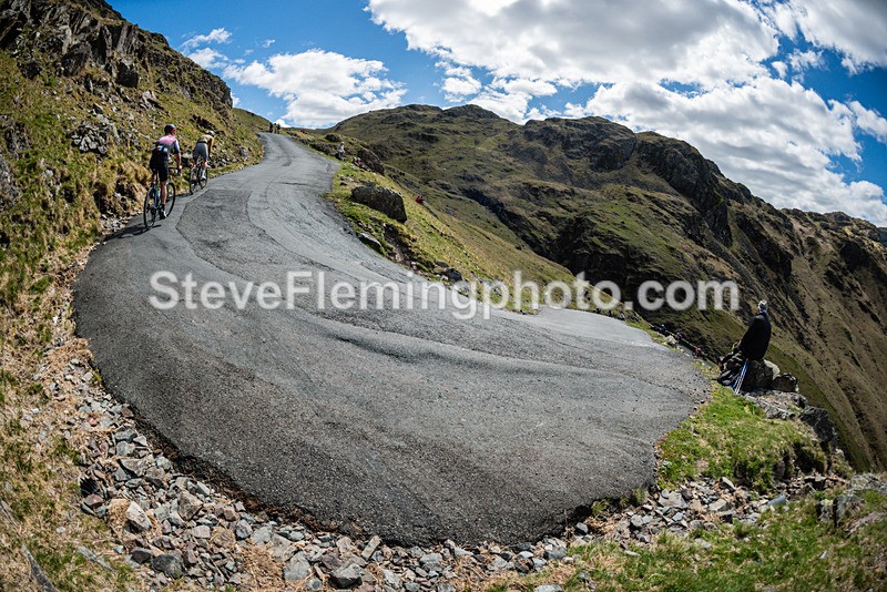 113747 - Hardknott Hairpin 11.00 - 12.00