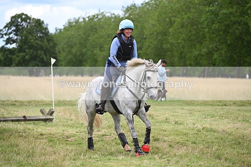 WJ6_5755 - Time at Jump 14:42 to 15:23