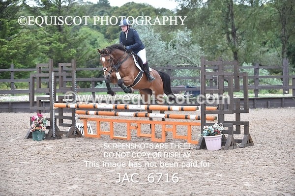 JAC_6716 - CLASS 32 SUN  0.85m Amateur Championship Qualifier