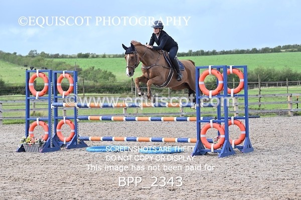 BPP_2343 - CLASS 5   FRI Senior Foxhunter/ 1.20m Open