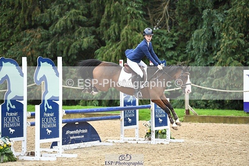 231001-142202-02875 - Cls 3 90cm