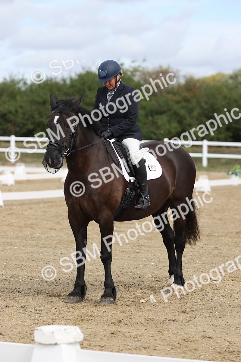 SBM_001434 - Class 2 - Intro 4 Champs - 10.56-11.44