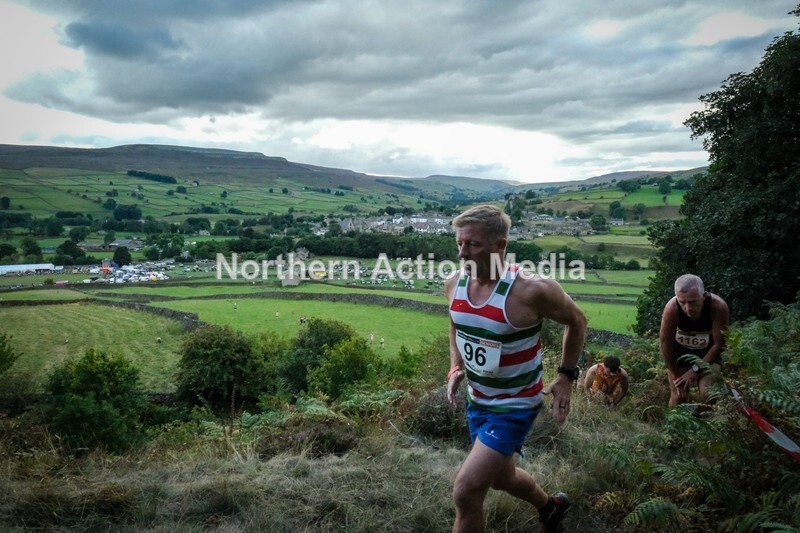 DSCF5135 - Reeth Fell race seniors