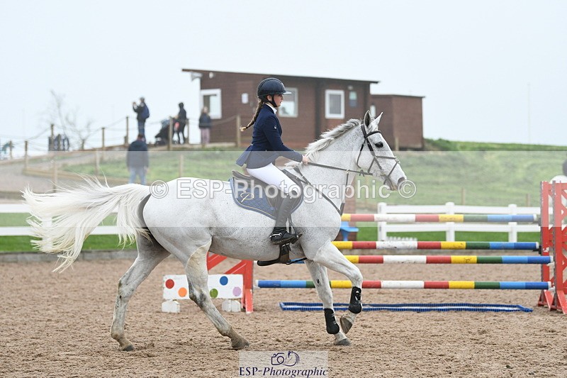 241103A-104008-07532 - SUN Cls 21 Snr Newcomers and 1.10m Open